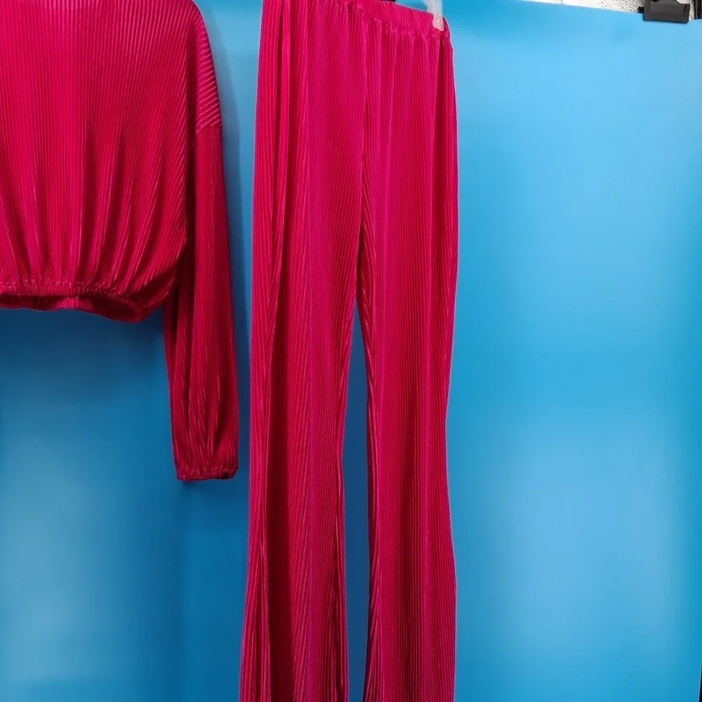 SHEIN Pant Set Womens 6 Magenta Pink Plisse Pleated Crop Top Wide Leg 2‎ Piece